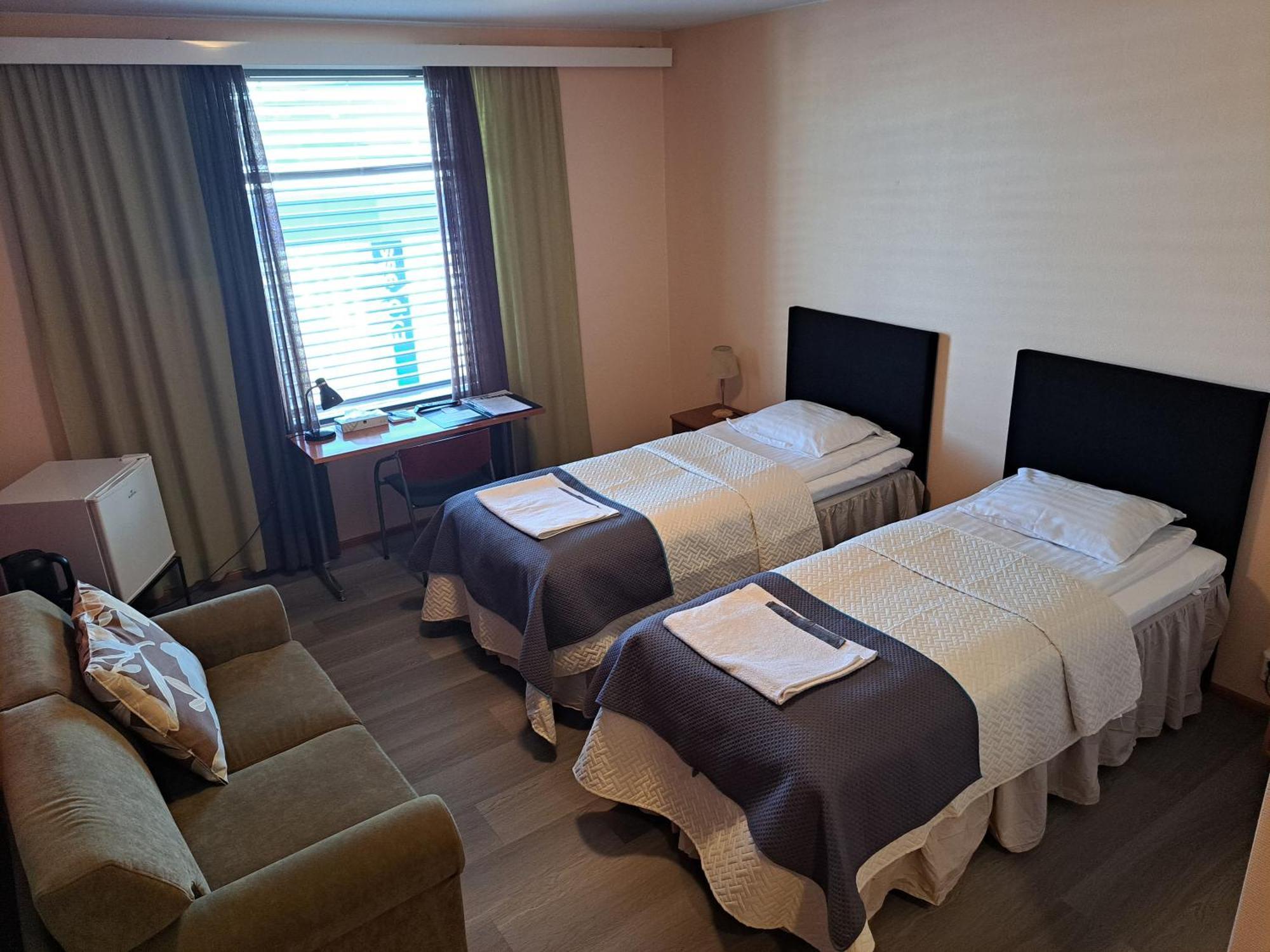 Hotelli Kaersaemaeki Экстерьер фото